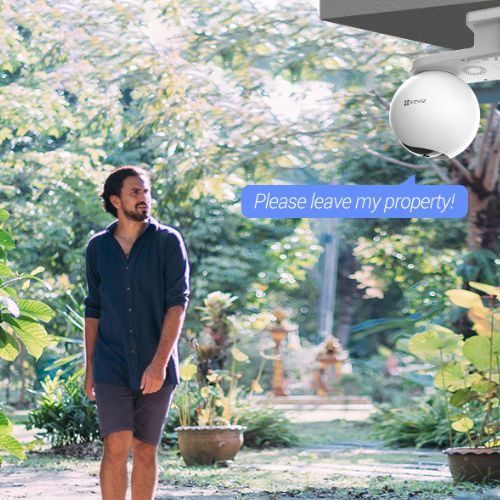 EZVIZ HB8 2K 3MP Battery Powered Pan Tilt 4G Solar camera Speak to uninvited visitors
