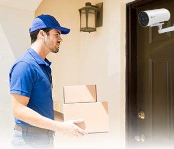 EZVIZ H5 2K Smart PoE Security Camera Communication at anytime